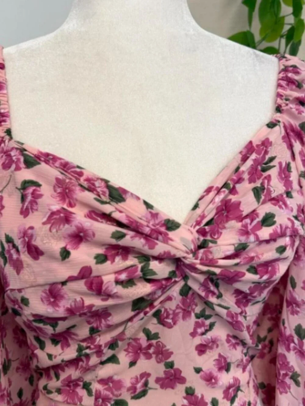 Floral crop blouse - Picture 2 of 4